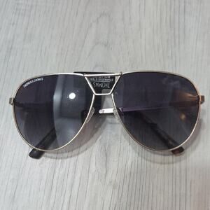 Gold and Black Aviator Sunglasses